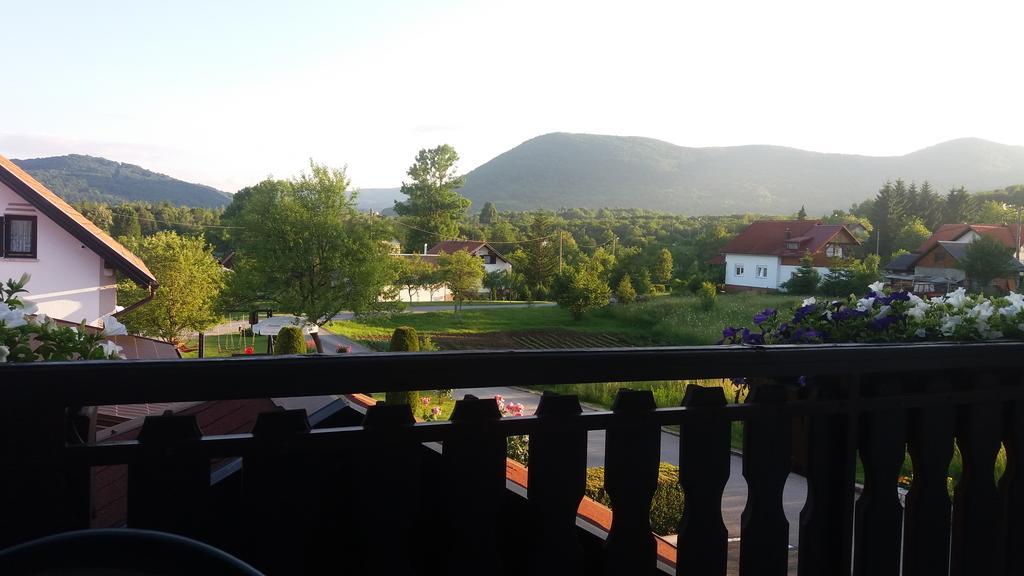 Guesthouse Tomas Čatrnja Zewnętrze zdjęcie
