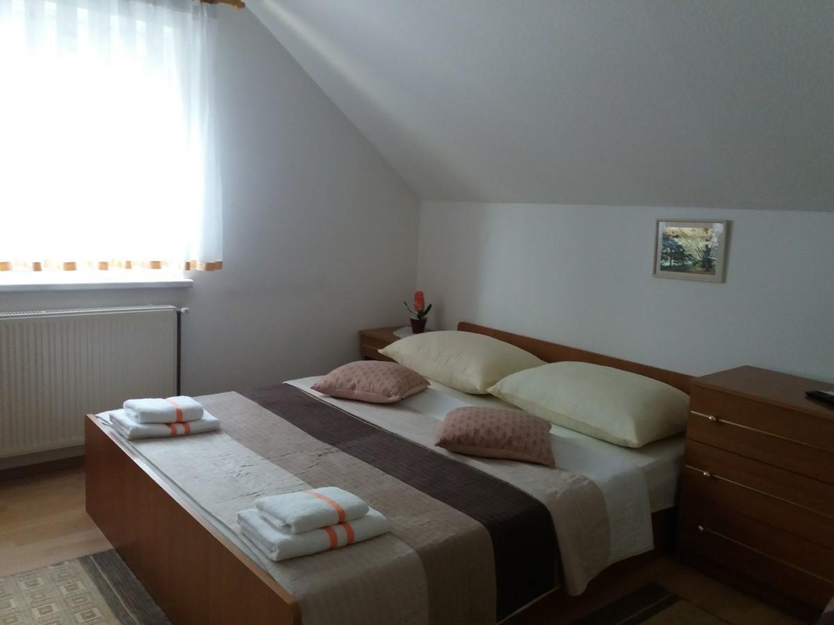 Guesthouse Tomas Čatrnja Zewnętrze zdjęcie