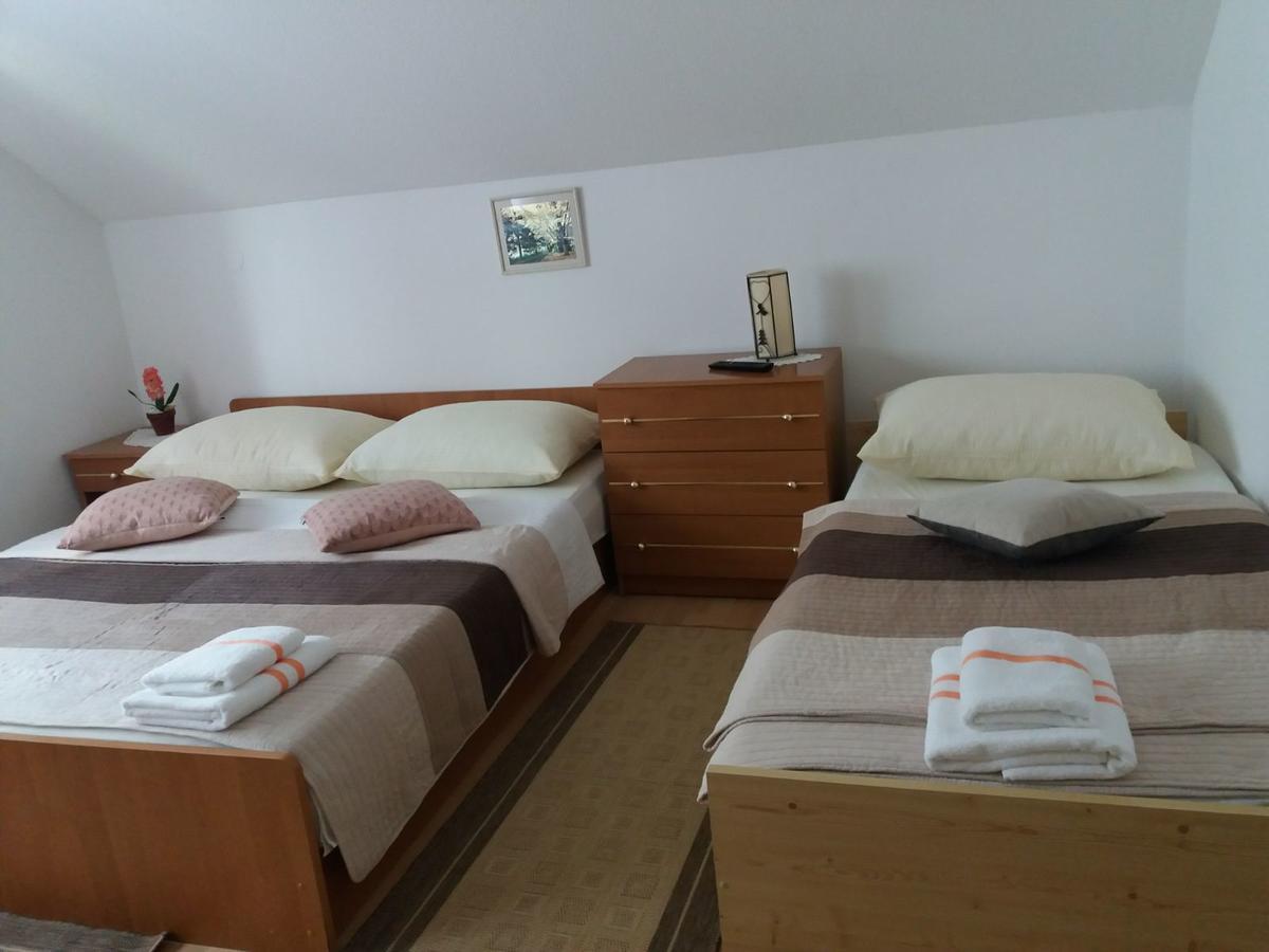 Guesthouse Tomas Čatrnja Zewnętrze zdjęcie
