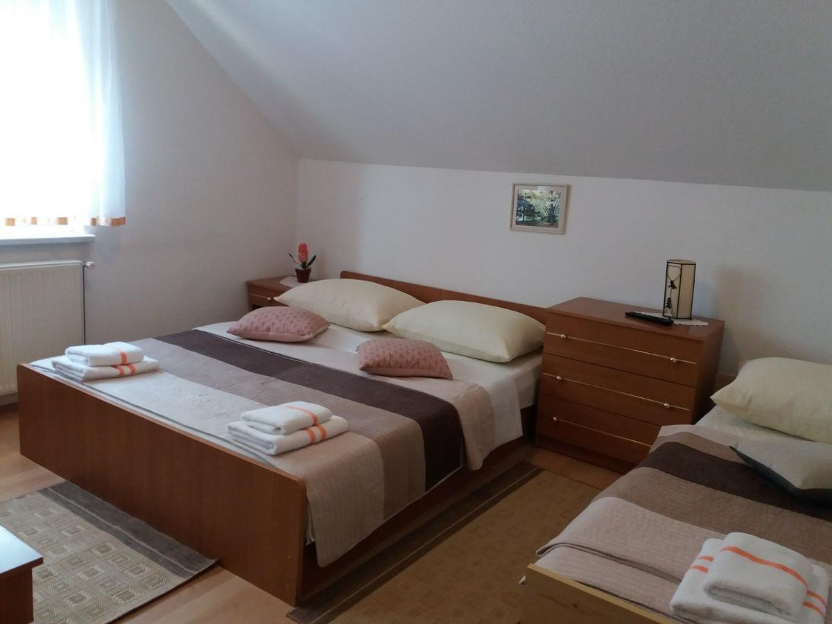 Guesthouse Tomas Čatrnja Zewnętrze zdjęcie